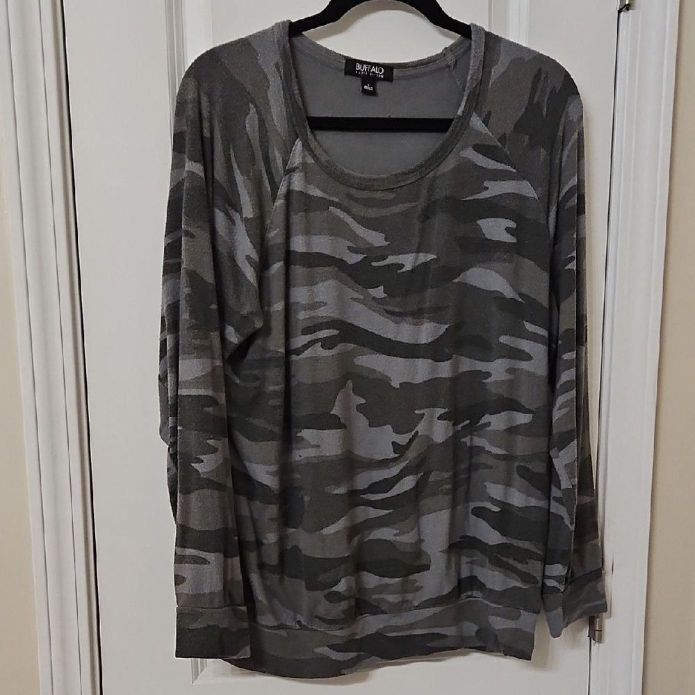 Buffalo David Bitton Gray Knit Top